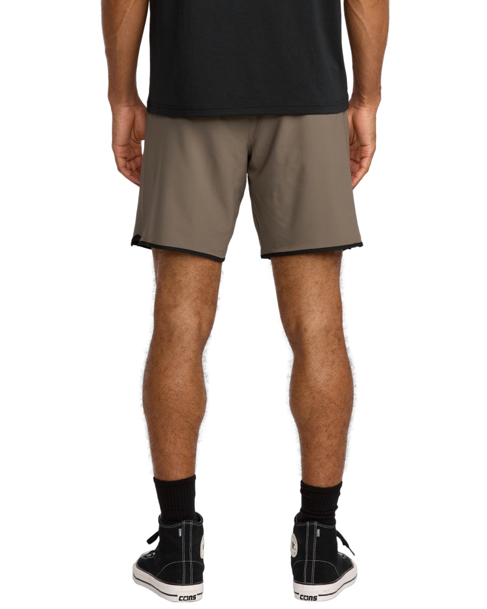 Mens VA X Ali Yogger Stretch 17" Shorts