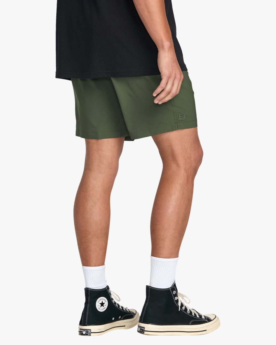 Mens Surftrek Elastic Submersible Hybrid Shorts-Green