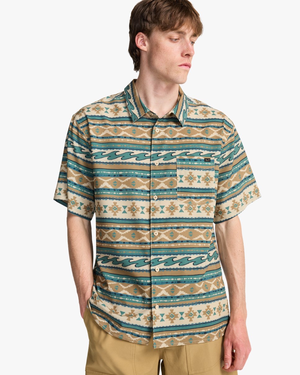 Mens Surftrek Perf A/Div  Short Sleeve Shirt-Multi