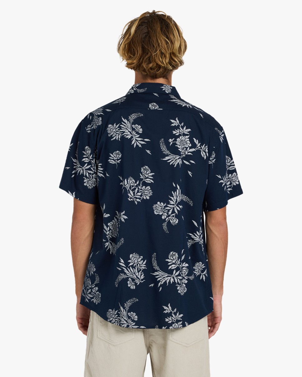 Mens Sundays Short Sleeve Shirt (TRV)