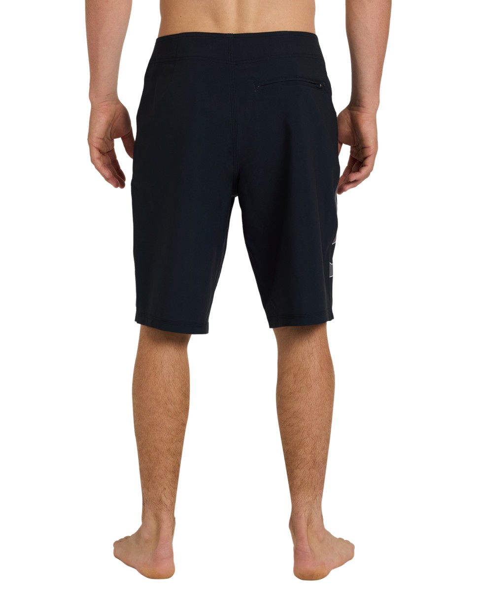 Mens Silicon 21" Boardshorts (KVJ0)