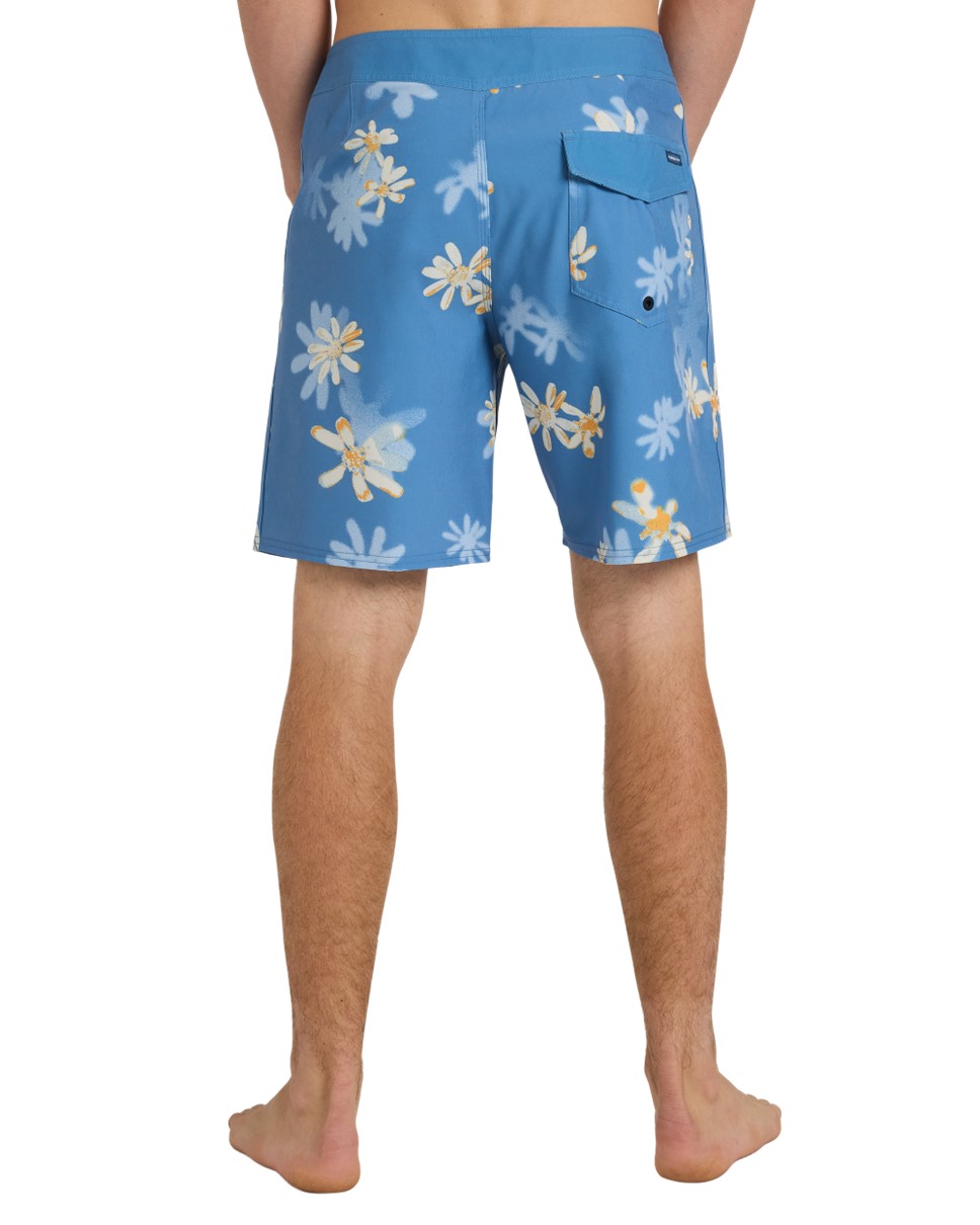 Mens Surfsilk Straight 18"Boardshorts (BLM9)