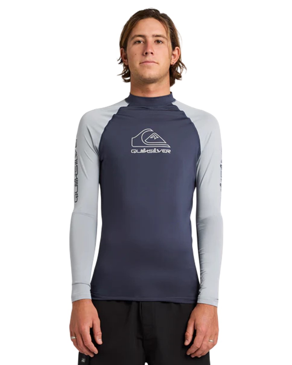 Mens On Tour Long Sleeve-Grey