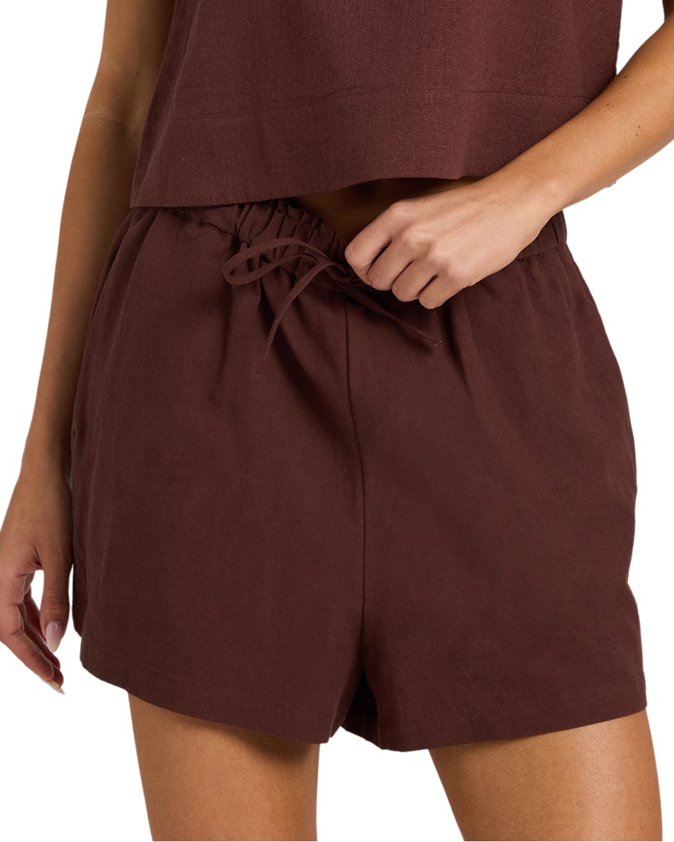 Womens Place To Be Linen Shorts (JVA)