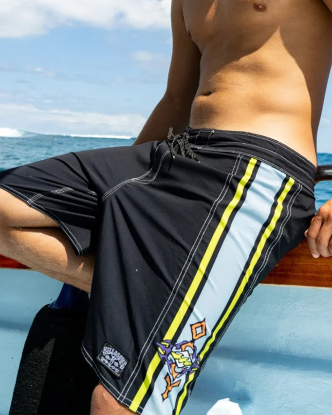 BOARDSHORTS